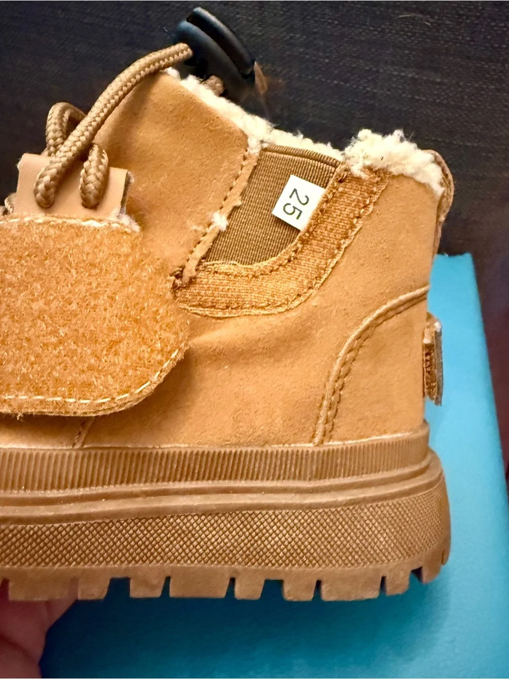 Tan lace-up sherpa boots